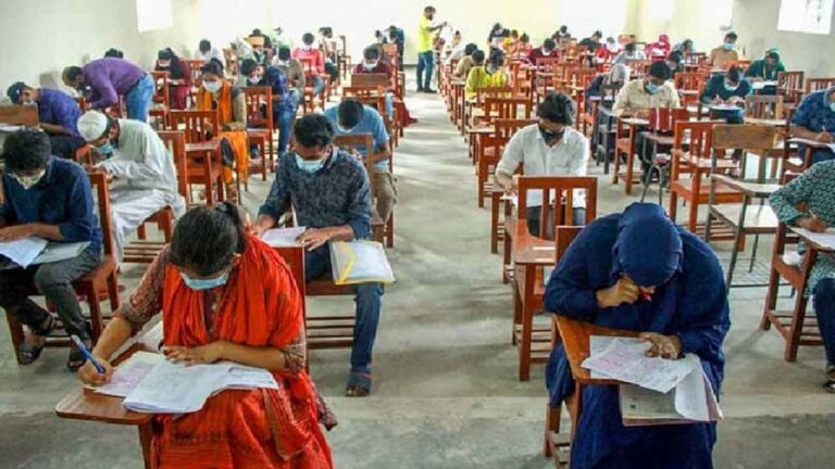 মেডিকেল ভর্তি পরীক্ষায় সর্বোচ্চ সতর্কতা, প্রশ্নপত্র বহনে বিমানবাহিনী