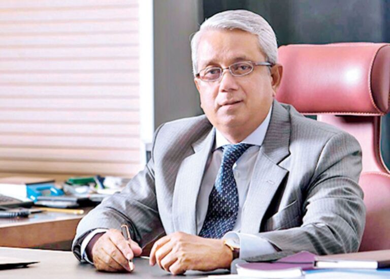 বিনিয়োগকারীদের আস্থা ফেরাতে নীতিমালায় স্থিতিশীলতা নিশ্চিত করতে হবে