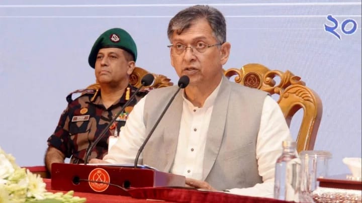 পুশ-ইন ঠেকাতে সীমান্তে বিজিবিকে সর্বোচ্চ সতর্ক থাকার নির্দেশ স্বরাষ্ট্রমন্ত্রীর