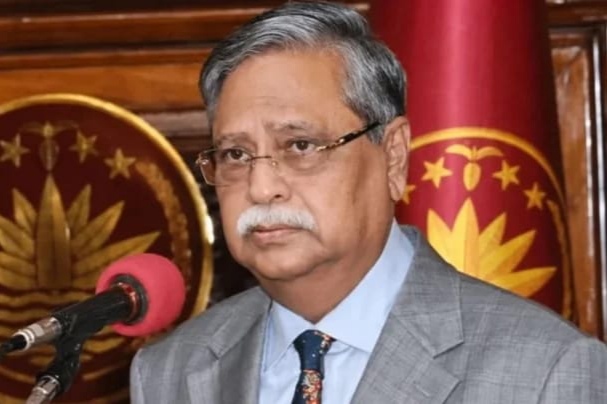 পদত্যাগের গুঞ্জনে মুখ খুললেন রাষ্ট্রপতি, বললেন—‘প্রশ্নটা বিব্রতকর’