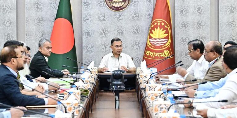 ঢাকার যানজট কমাতে বৃত্তাকার সড়কের কাজ দ্রুত শেষ করার নির্দেশ প্রধানমন্ত্রীর