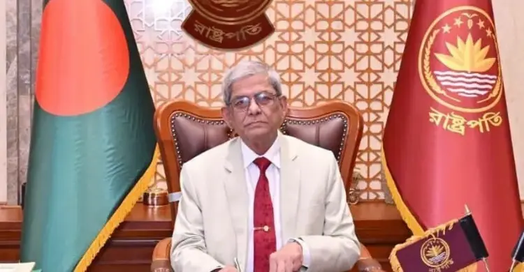 ‘প্রত্যেক মানুষের বার্ধক্য নিরাপদ ও মর্যাদাপূর্ণ হওয়া প্রয়োজন’- প্রবীণ দিবসের বাণীতে রাষ্ট্রপতি